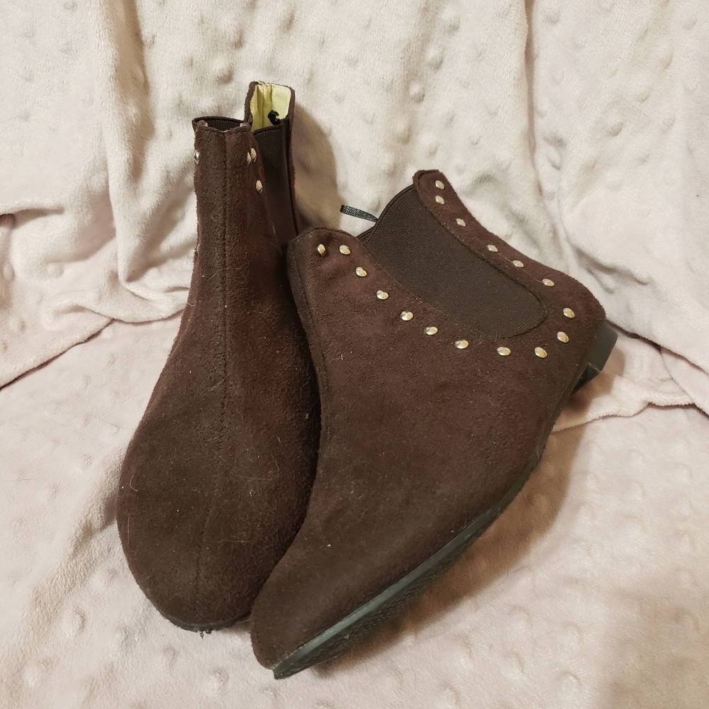 Brown flat booties